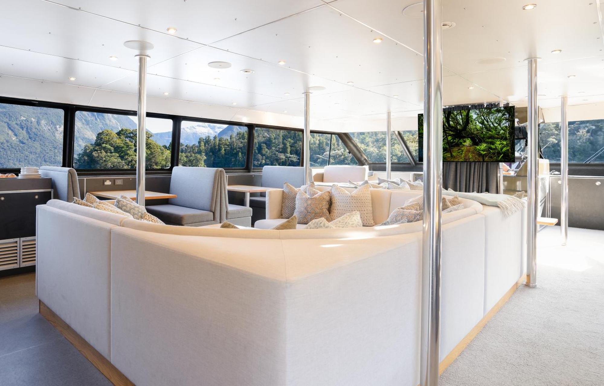 Milford Sound Overnight Cruise - Fiordland Discovery Dış mekan fotoğraf